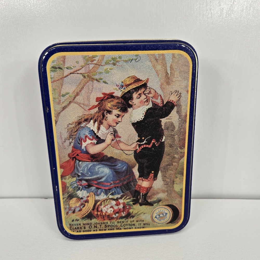 VTG Coats & Clarks O.N.T.‎ Advertising Tin Spool Cotton Thread Box-Collectible